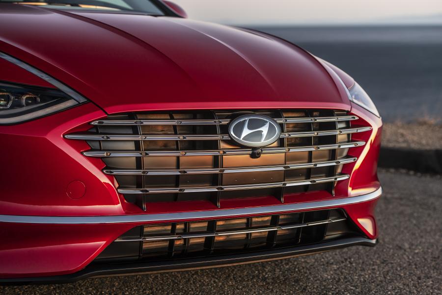 Детали экстерьера Hyundai Sonata Hybrid (DN8) 2020 года  (NA) (фото 13 из 58)